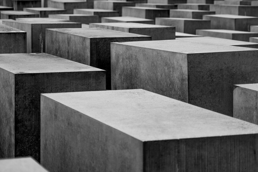 Headerbillede til kurset: Holocaust og andre folkedrab