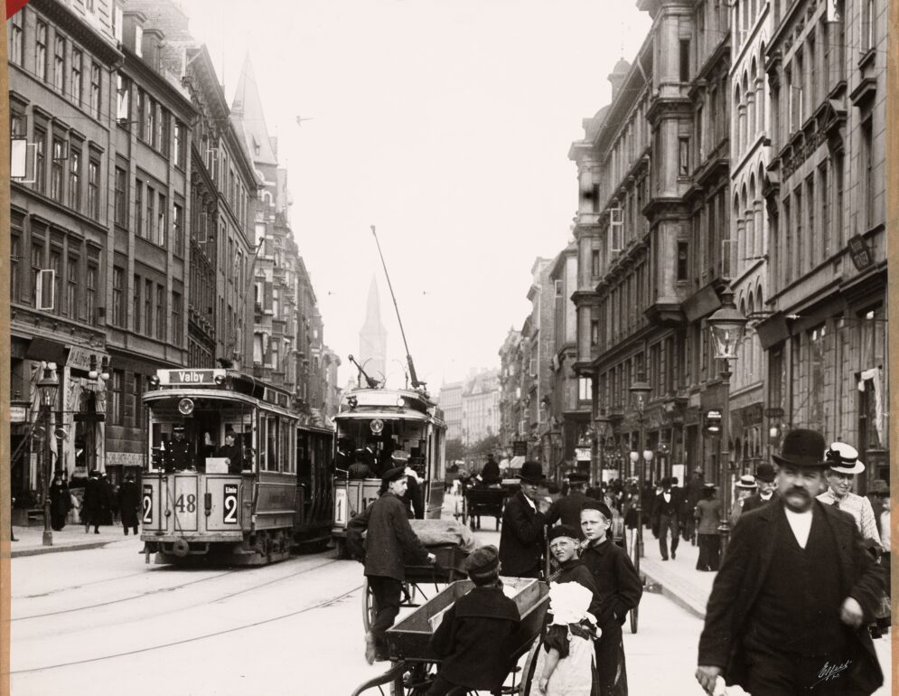 Headerbillede til kildebank: Børneliv – omkring år 1900, 1940’erne, 1960’erne og nu